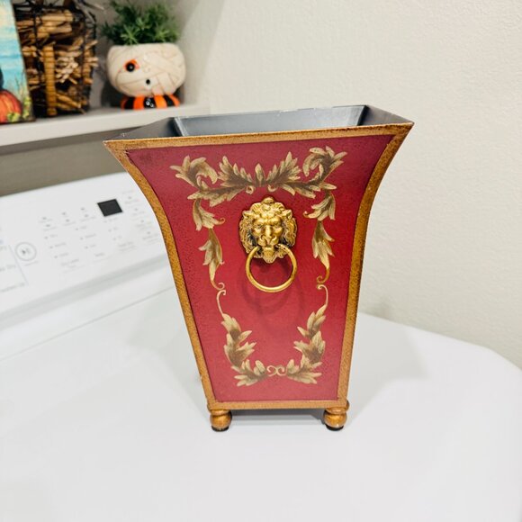 Vintage French Tole Flared Cachepot Planter with Lionheads - Picture 6 of 16